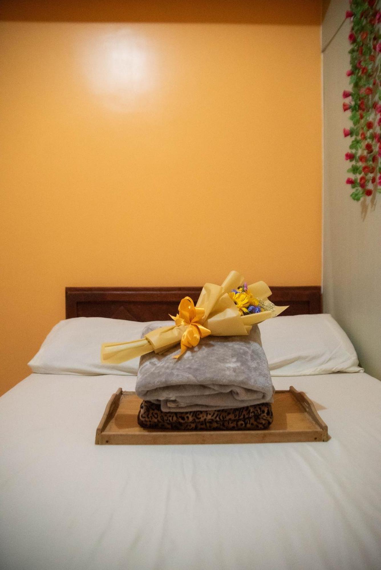 Wind Residences For Rent - Luiice Tagaytay City Esterno foto