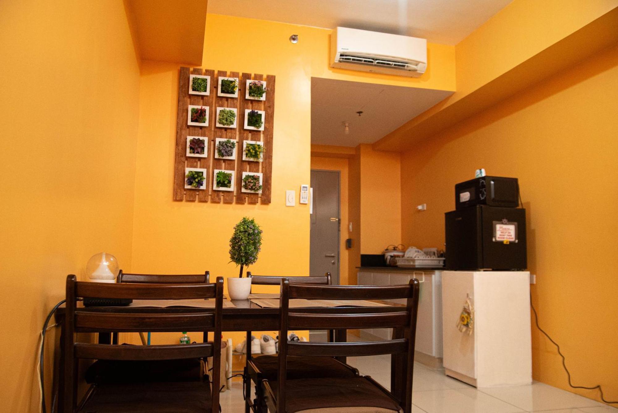 Wind Residences For Rent - Luiice Tagaytay City Esterno foto