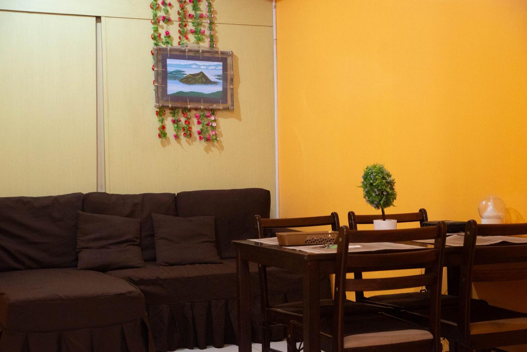 Wind Residences For Rent - Luiice Tagaytay City Esterno foto